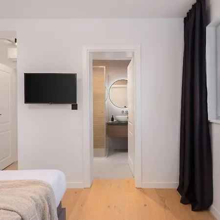 With Heated Pool * Ražanj