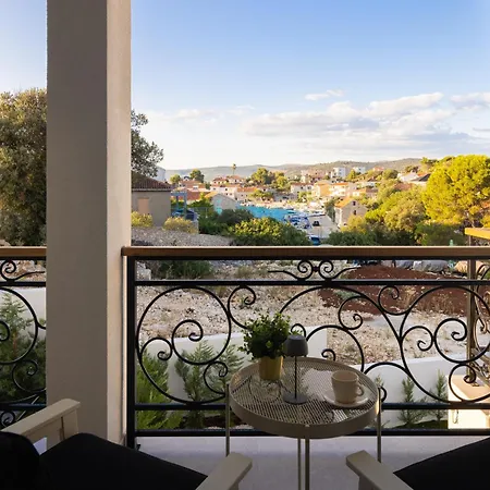 Villa With Heated Pool