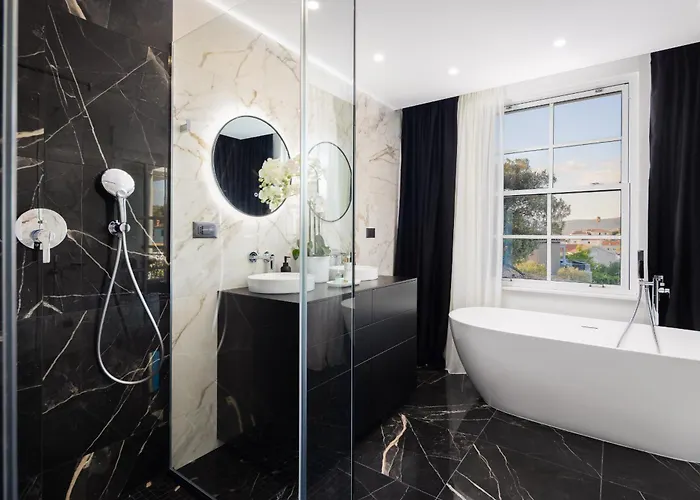 With Heated Pool * Ražanj